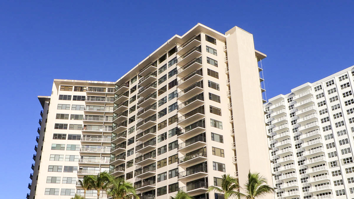 Galt Ocean Club on Galt Ocean Mile