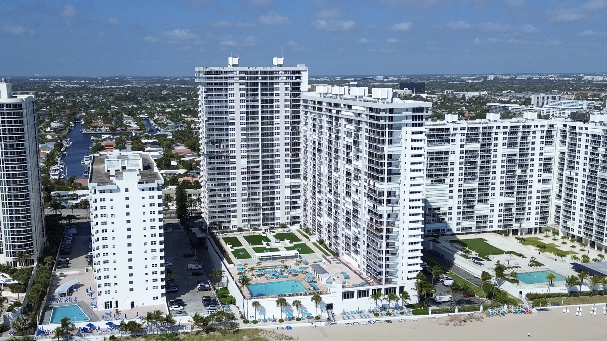 Plaza South Condos Galt Ocean Mile