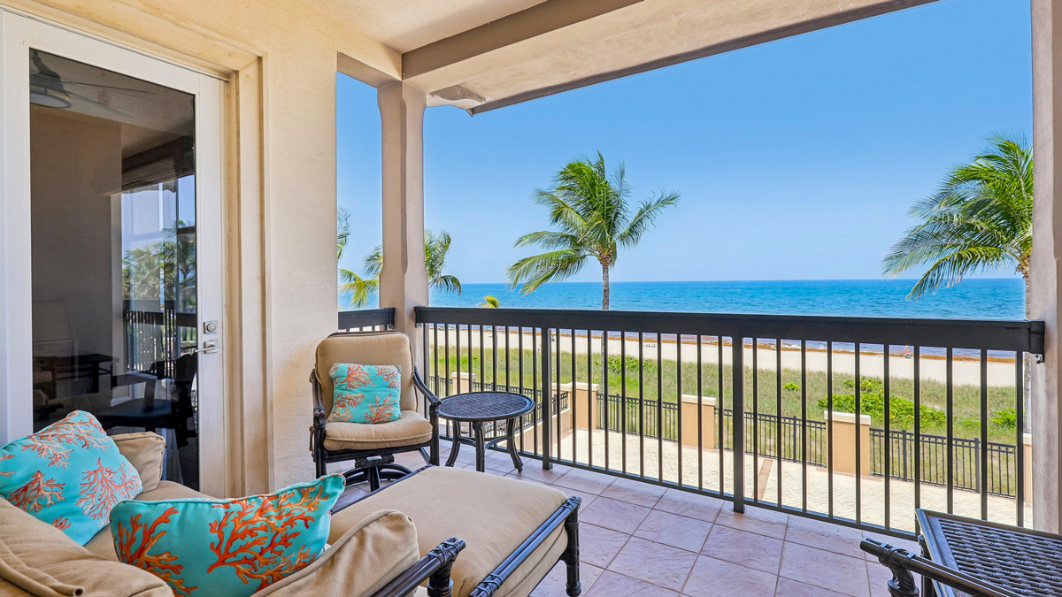 Villas By The Sea Oceanfront 3304